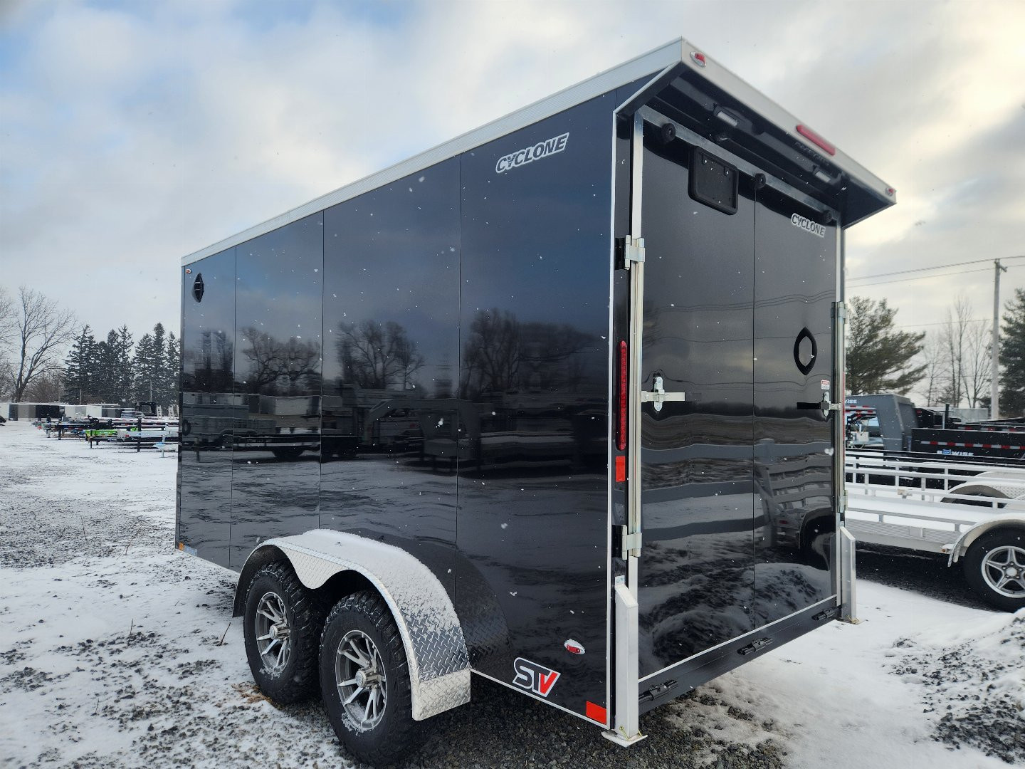 New Legend Trailers 7X16STVTA35