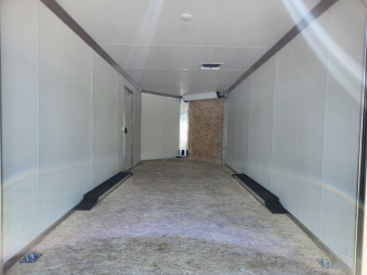 New 2025 ALCOM MCH8.5X18AS Snowmobile Trailer