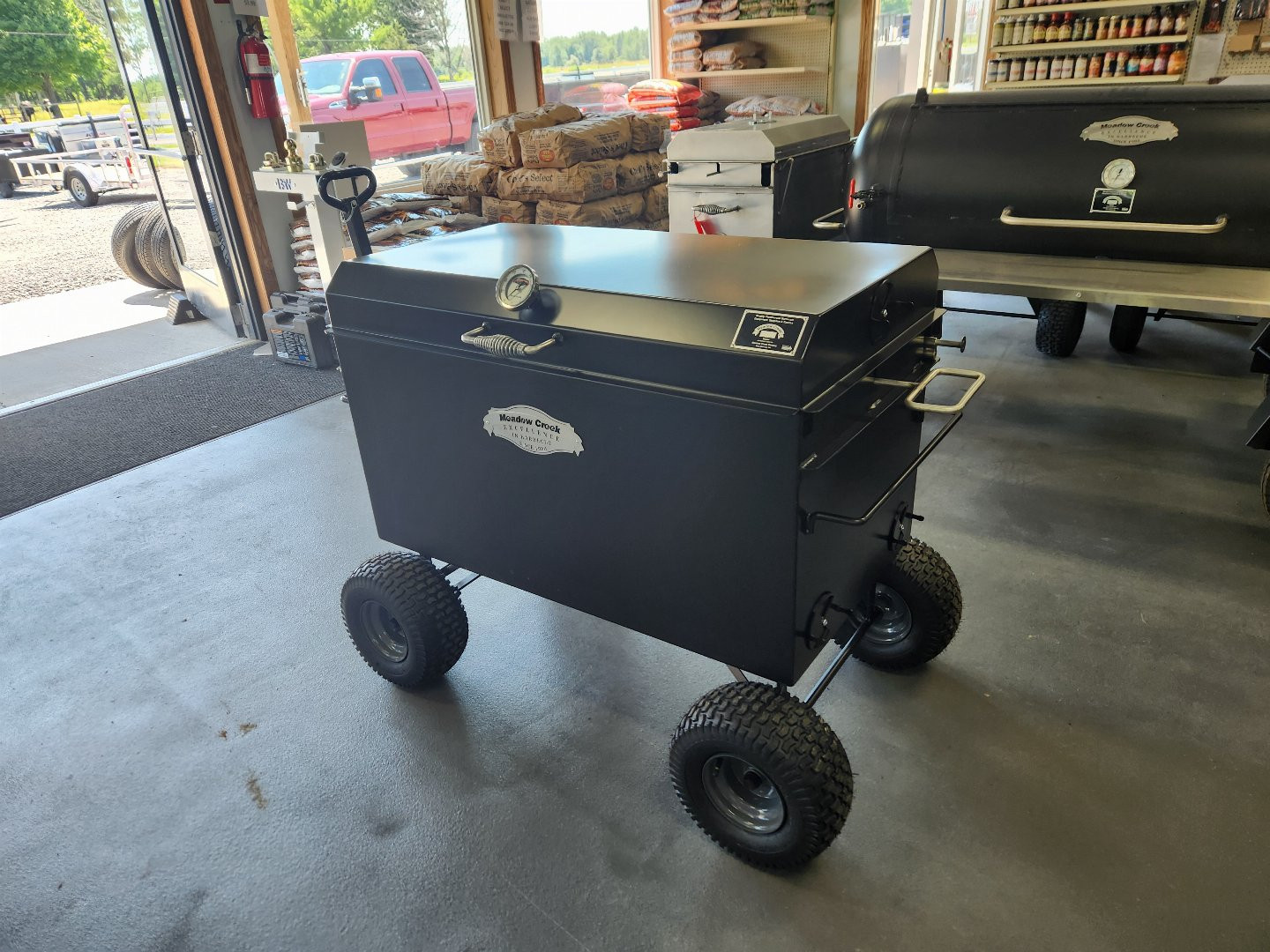 New 2025 MEADOWCREEK BBQ42-CPO-WAGON BBQ