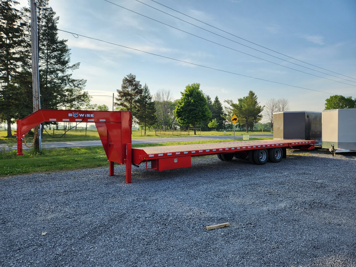 New 2024 BWISE EDG32-25 Equipment Trailer