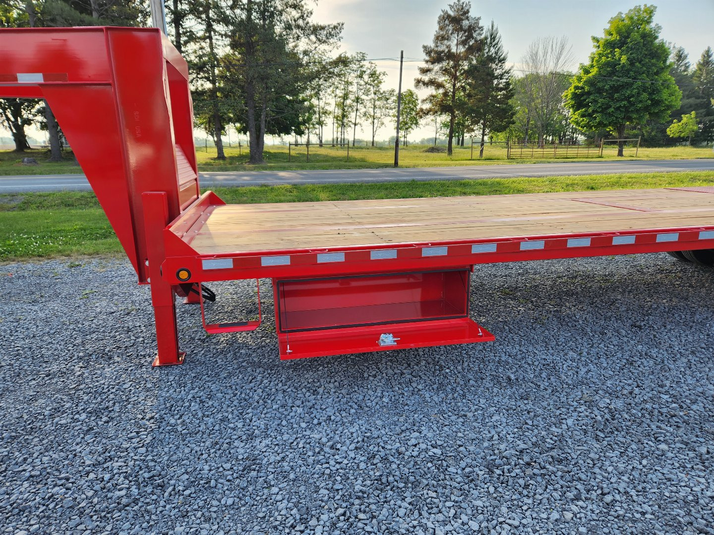 New 2024 BWISE EDG32-25 Equipment Trailer