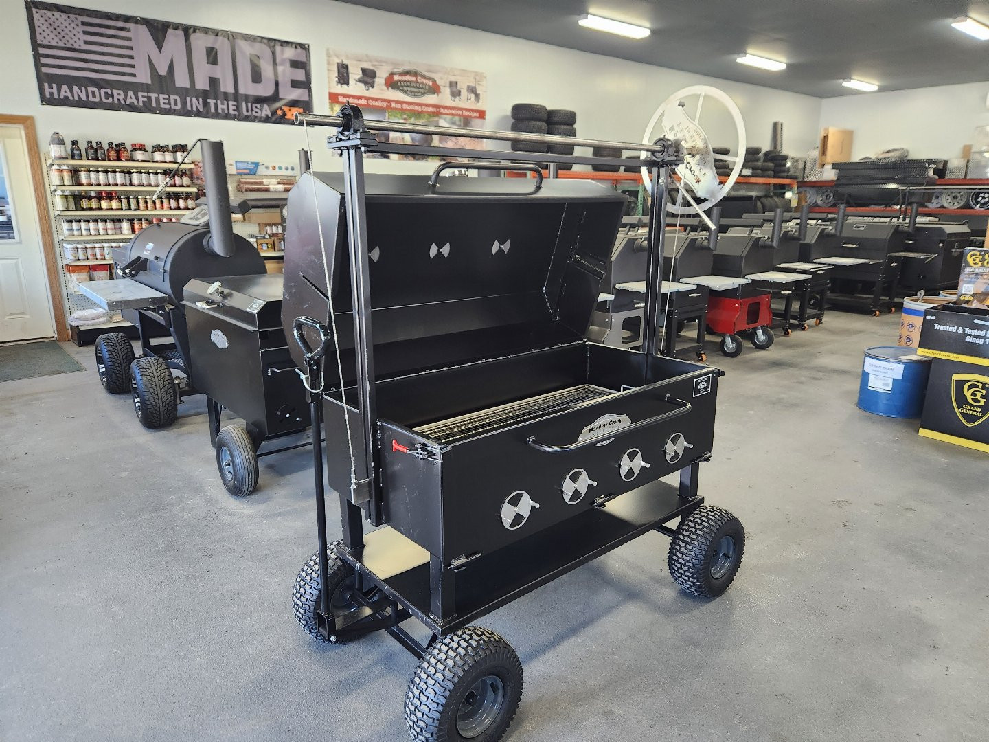 New 2025 SM48 Meadowcreek BBQ Grill