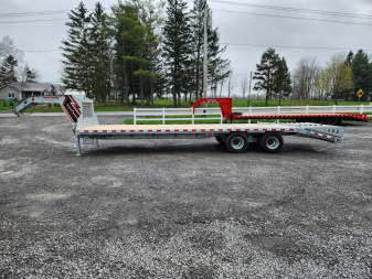 New 2025 TRIUMPH TRAILERS GHDGF2 Equipment Trailer