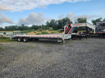 New 2025 TRIUMPH TRAILERS GHDGF2 Equipment Trailer