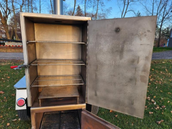 Used 2023 Meadow Creek TS250 TANK SMOKER BBQ Trailer