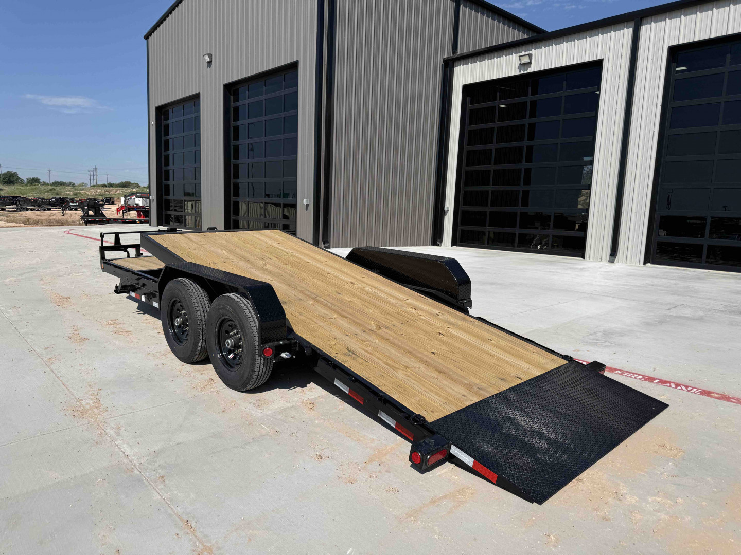 New 2026 PJ 83"x20' Equipment Tilt Trailer – T6