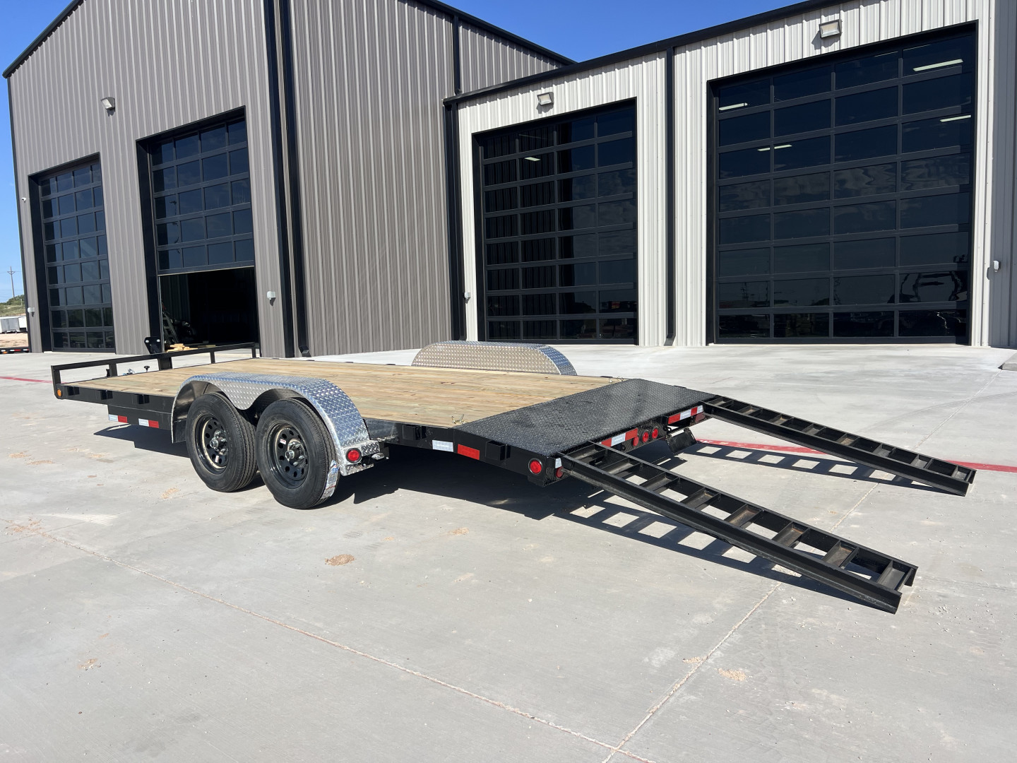 New 2026 PJ 83"x18' Channel Car Hauler – C5