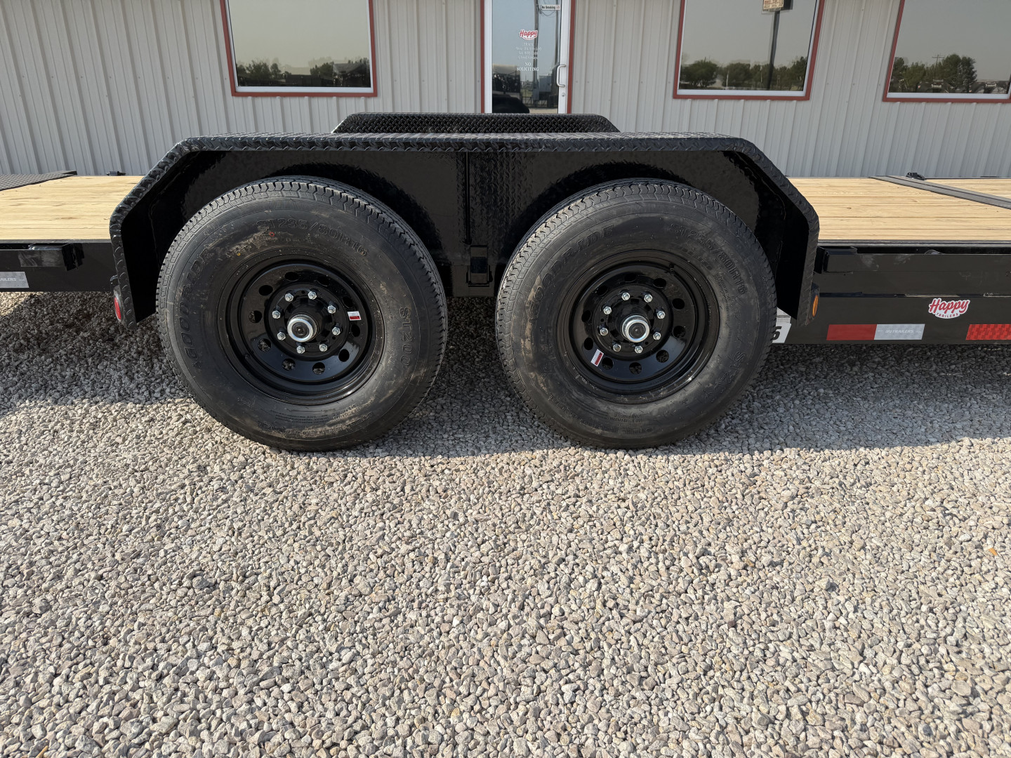 New 2026 PJ 83"x20' Equipment Tilt Trailer – T6