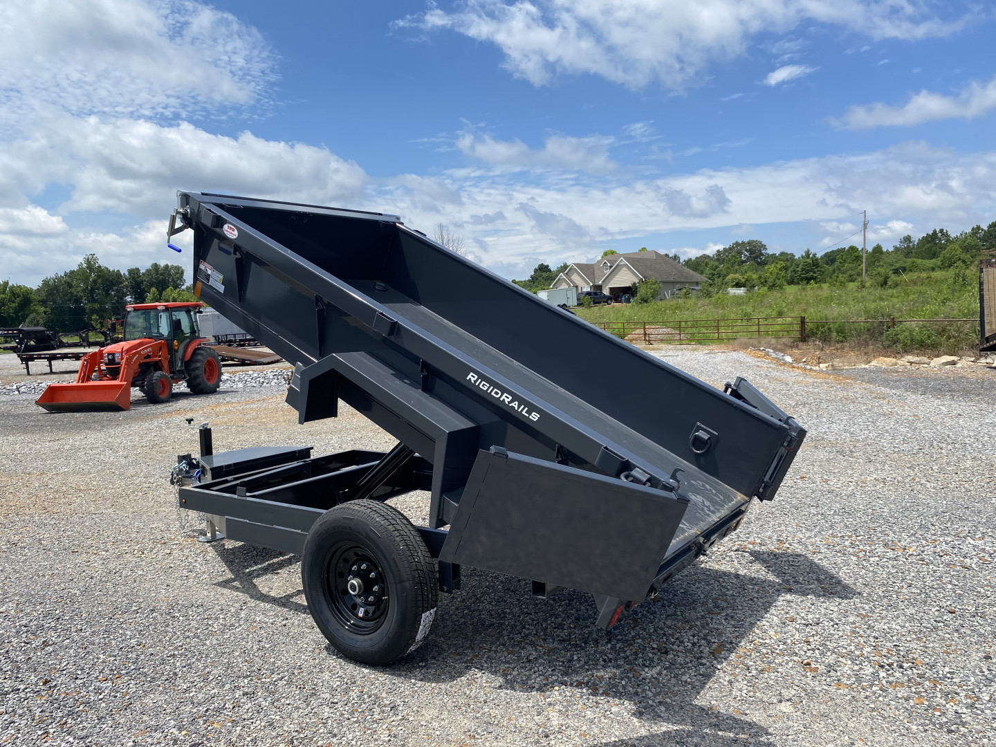 New 2026 Lamar 60"x10' 7k Dump Trailer