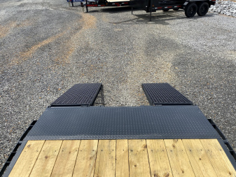 New 2026 Lamar 83"X22' 14K Equipment Trailer