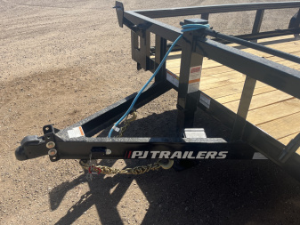 New 2026 PJ 83"x20' Angle Pipetop Trailer – P8