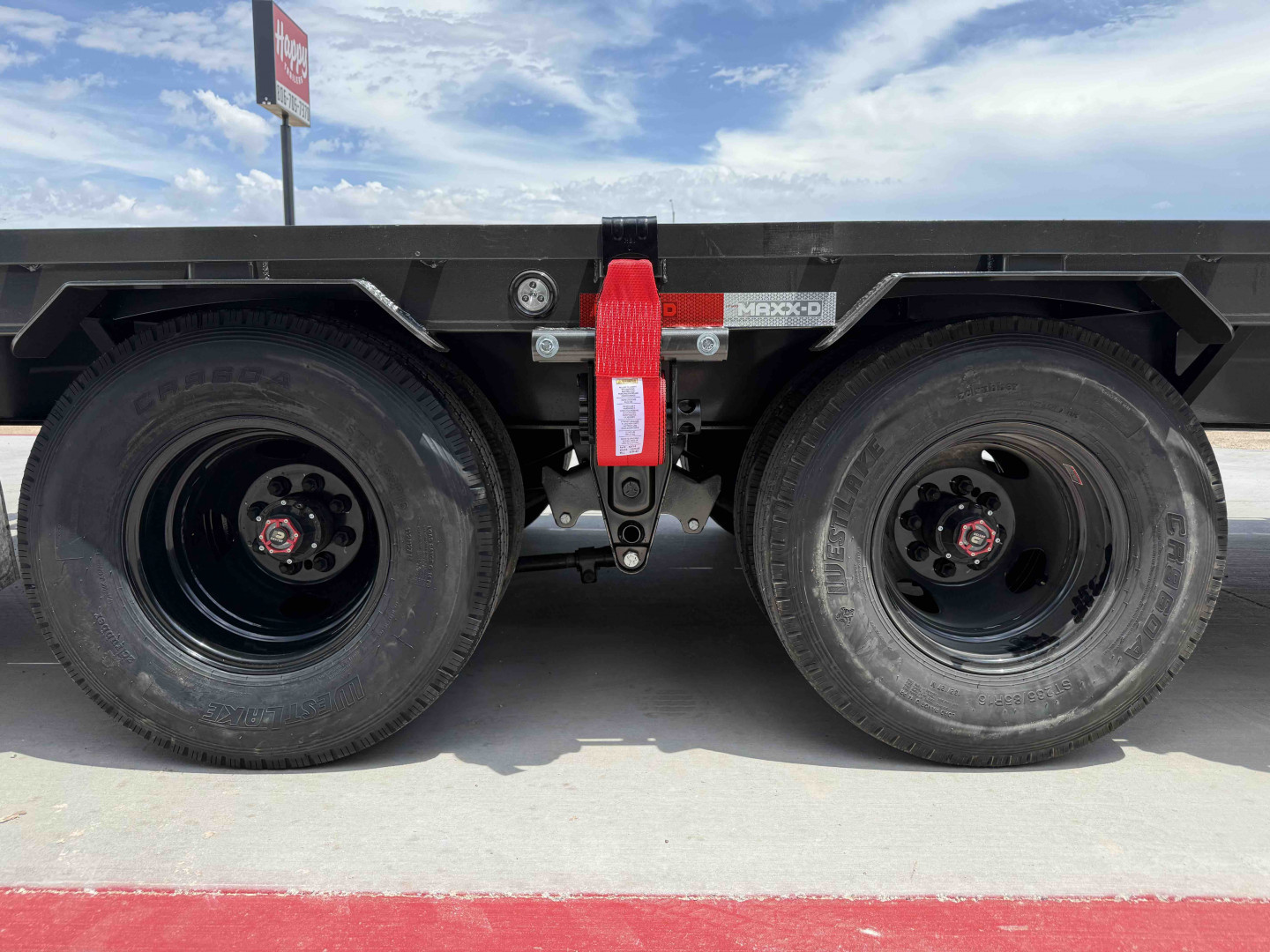 New 2026 102”x40’ MAXX-D GN Flatbed w/ Duals – LDX