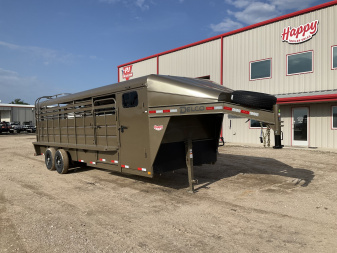 2025 Delco 6'8"x24' GN Metal Top Livestock Trailer - M8 Cowboy