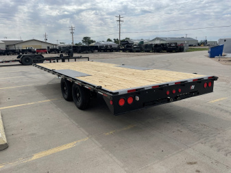 New 2026 PJ Trailers L6202