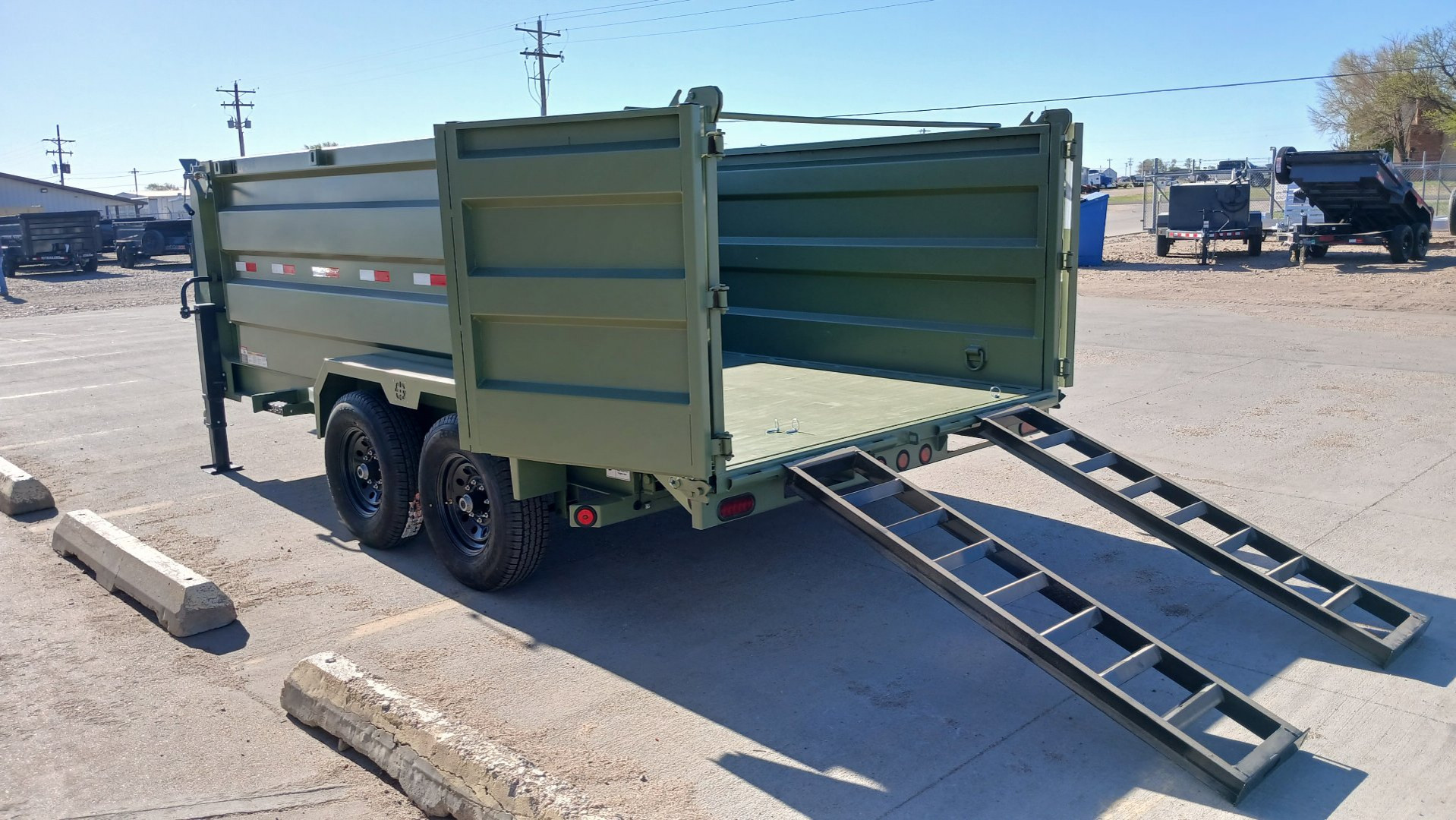 New 2025 BUCKSHOT MFG TGLP414 Dump Trailer