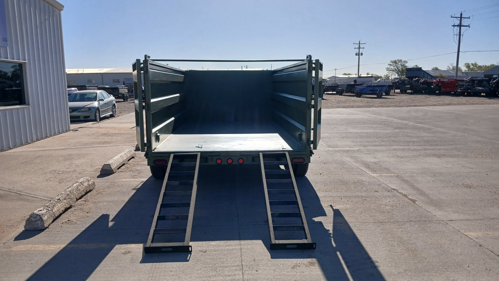 New 2025 BUCKSHOT MFG TGLP414 Dump Trailer