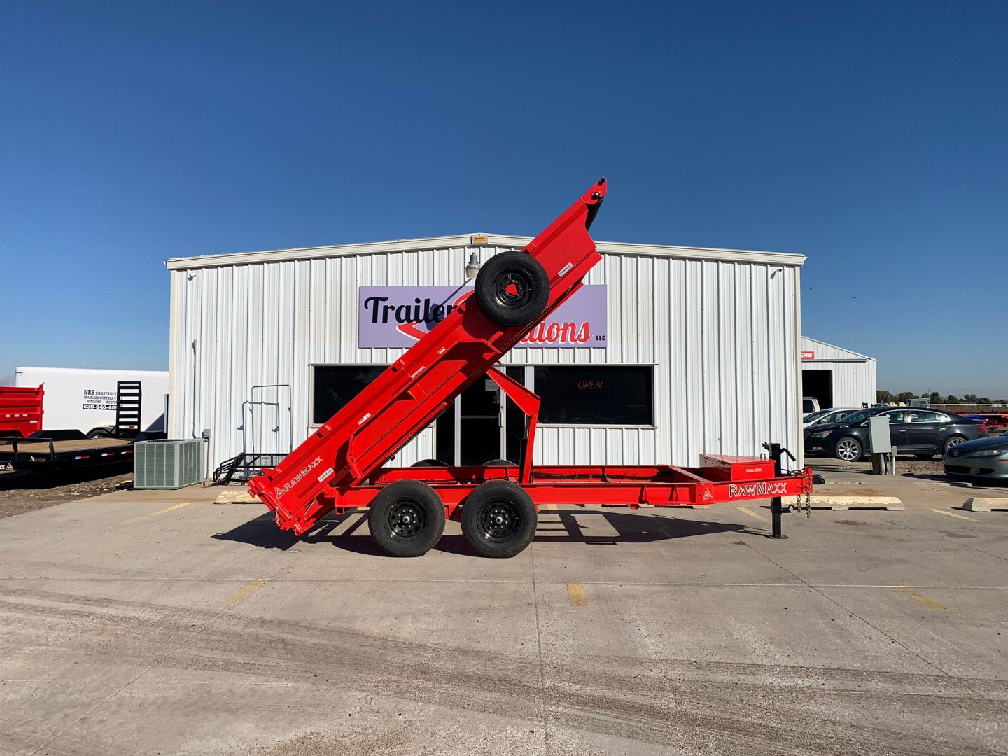 New 2025 RawMaxx GDX-14-27K Dump Trailer
