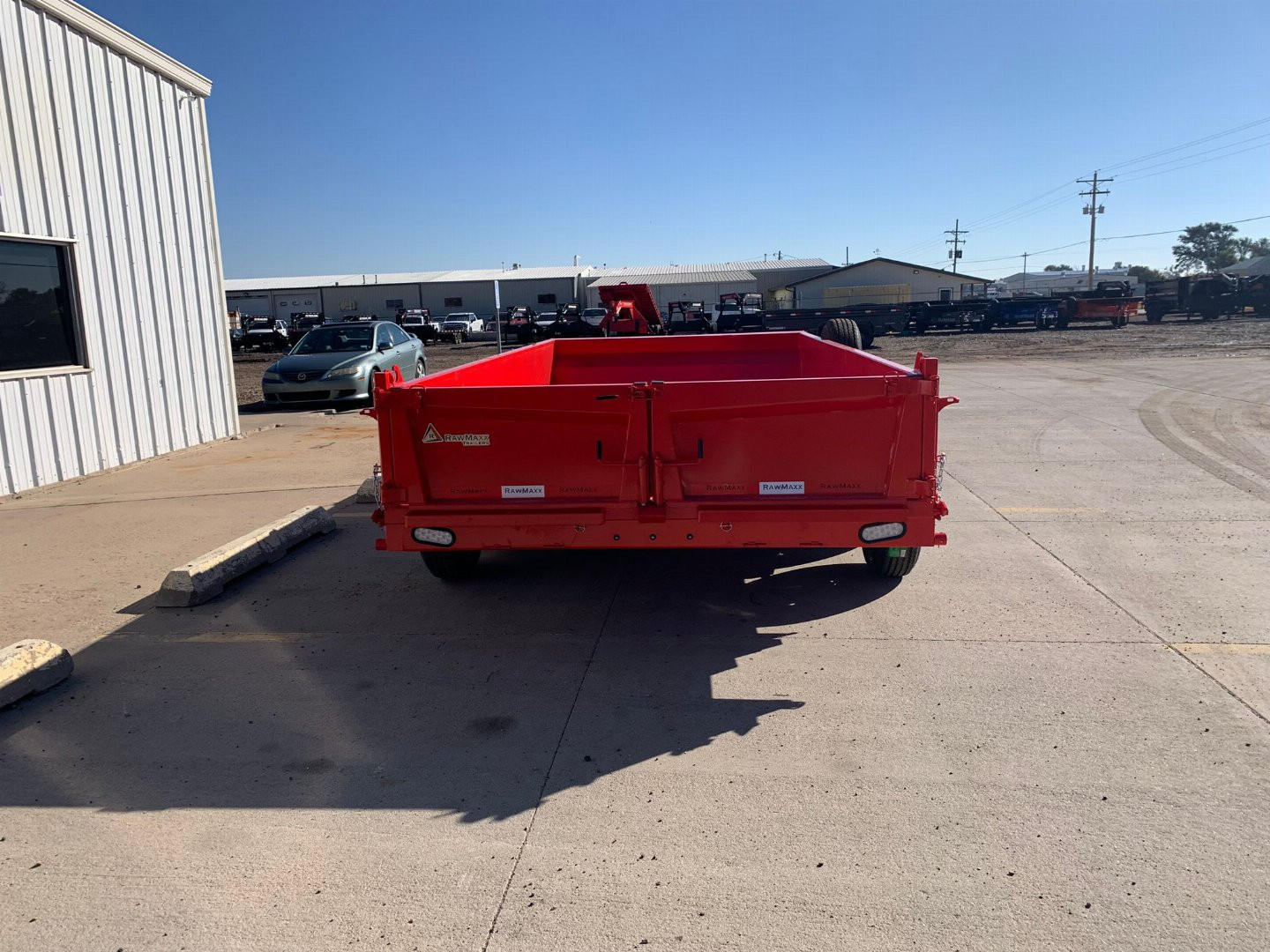 New 2025 RawMaxx GDX-14-27K Dump Trailer