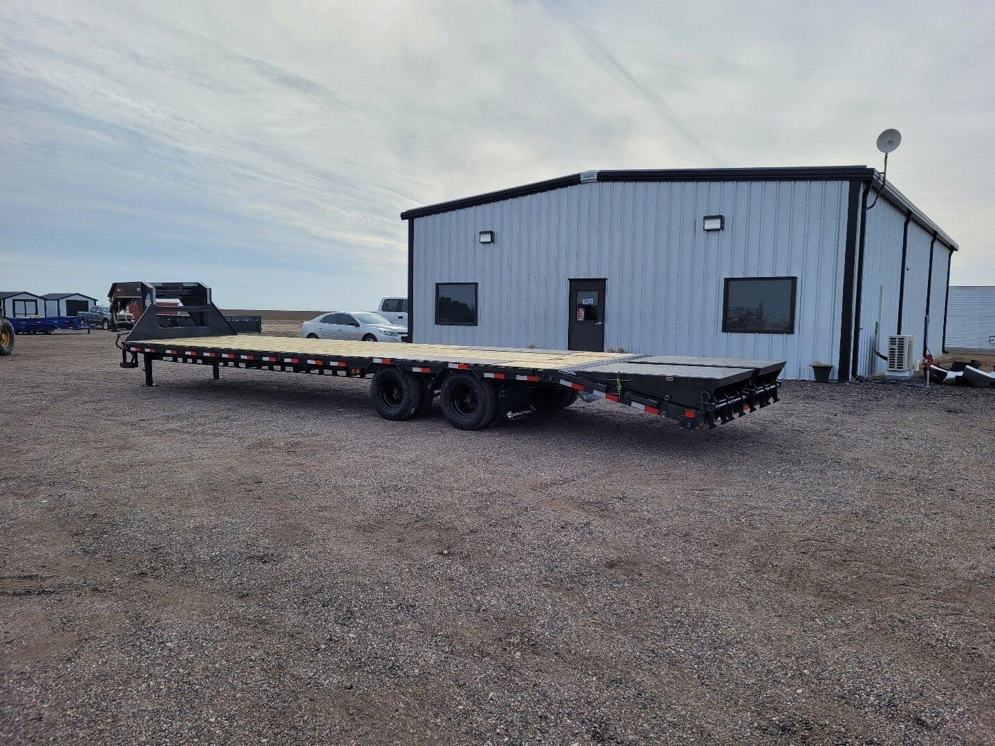 New 2025 Load Trail GP0236 Flatbed Trailer