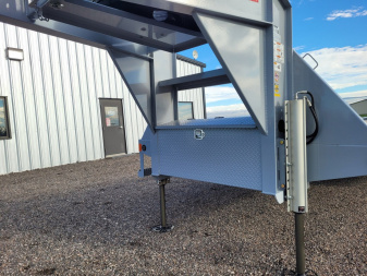 New 2025 LOAD TRAIL 102" X 32' LOW-PRO HYD DOVETAIL TRAILER