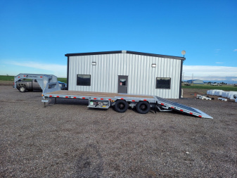 New 2025 LOAD TRAIL 102" X 32' LOW-PRO HYD DOVETAIL TRAILER