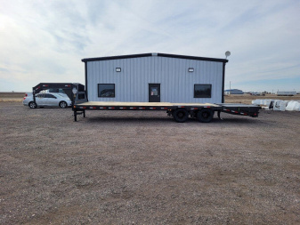 New 2025 LOAD TRAIL 102" X 30' LOW-PRO GOOSENECK DECKOVER TRAILER