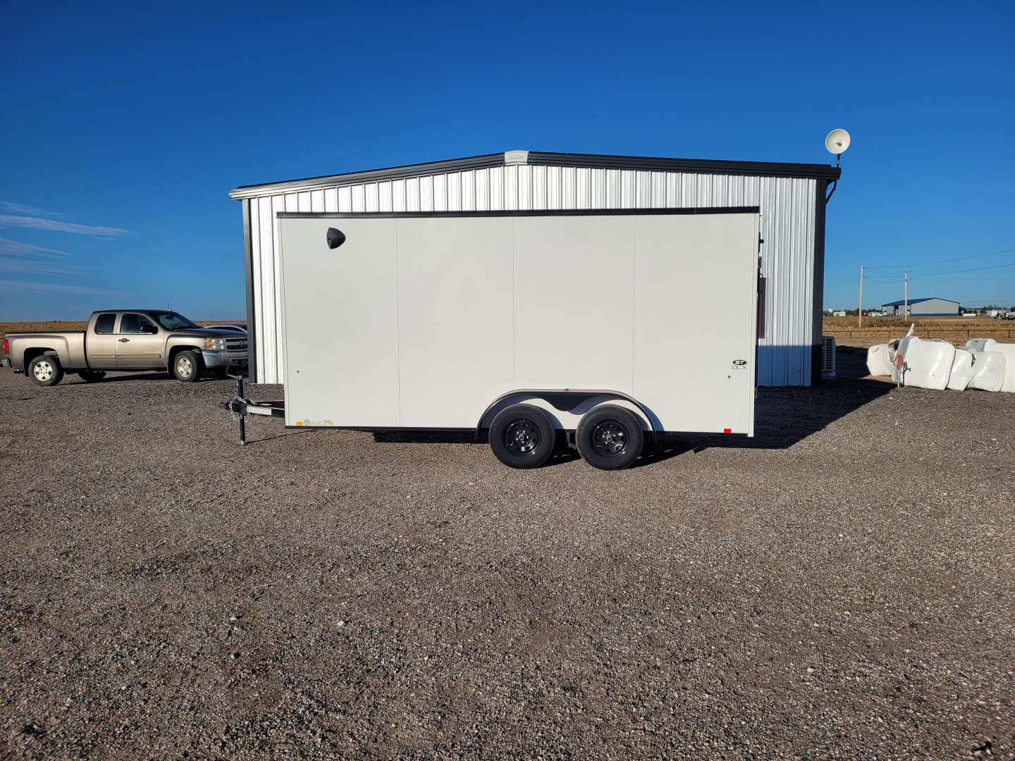 New 2025 Look 7'x16'x7' Enclosed Trailer