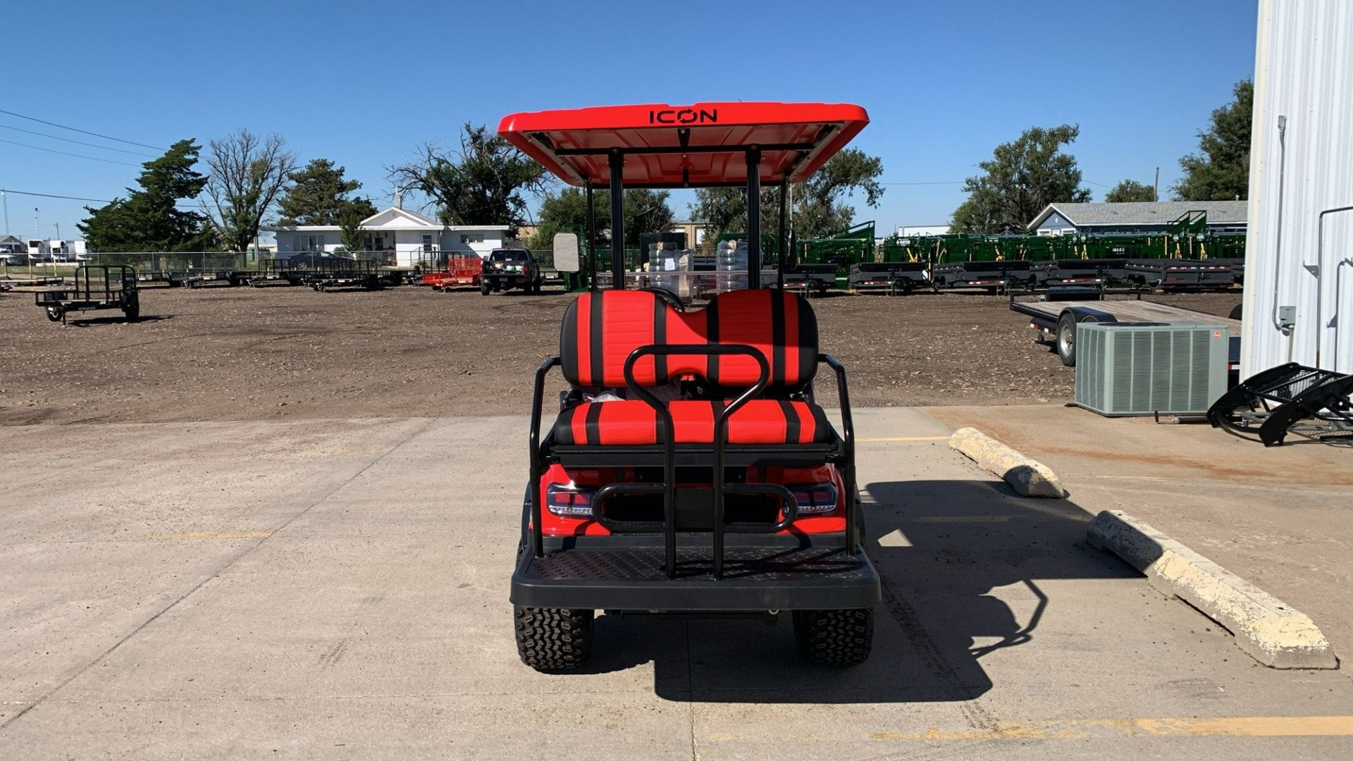 New 2023 Icon Trailers I40L Golf Cart