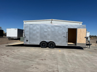 New 2025 Look Trailers 8.5 X 22' DLX SCREWLESS Cargo / Enclosed Trailer