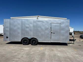 New 2025 Look Trailers 8.5 X 22' DLX SCREWLESS Cargo / Enclosed Trailer
