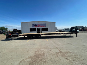 New 2026 PJ TRAILERS LD402 Flatbed Trailer