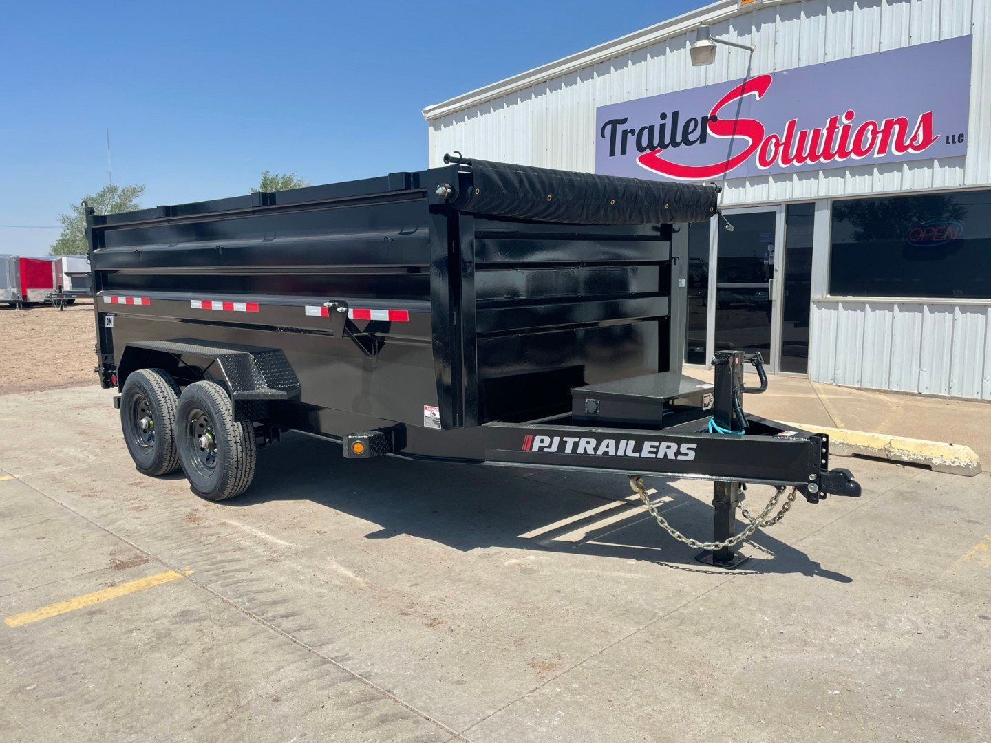 New 2025 PJ Trailers DM142 Dump Trailer
