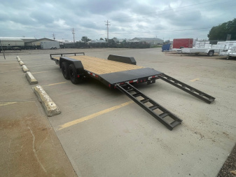New 2025 PJ Trailers C5 Car Hauler