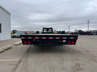 New 2025 PJ Trailers 30' X 102" Flatdeck With Singles, Straight Deck W Slide-In Ramps Flatbed Trailer