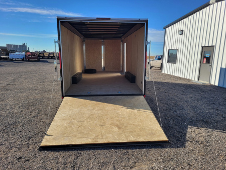 New 2025 Look 8.5'x20'x7' Enclosed Trailer