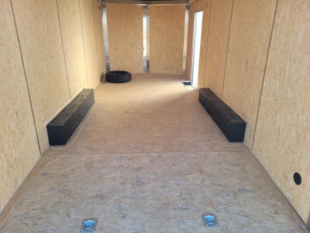 New 2025 Look 8.5'x20'x7' Enclosed Trailer