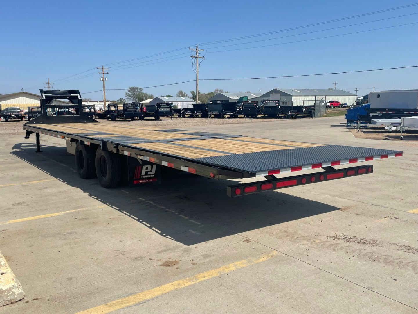 New 2025 PJ Trailers LY362 Flatbed Trailer
