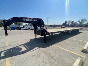 New 2025 PJ Trailers LY362 Flatbed Trailer