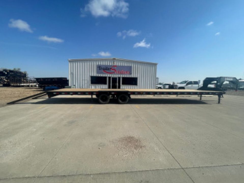 New 2025 PJ Trailers LD402 Flatbed Trailer