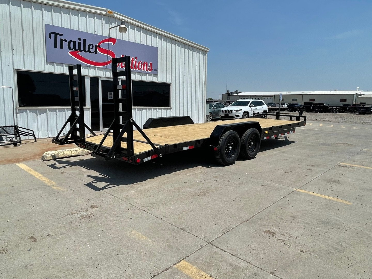 New 2025 PJ Trailers CC222 Car Hauler