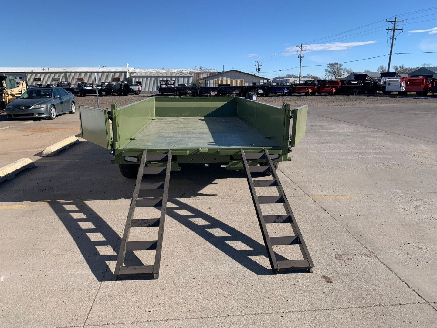New 2025 RawMaxx GDX-14-27K Dump Trailer