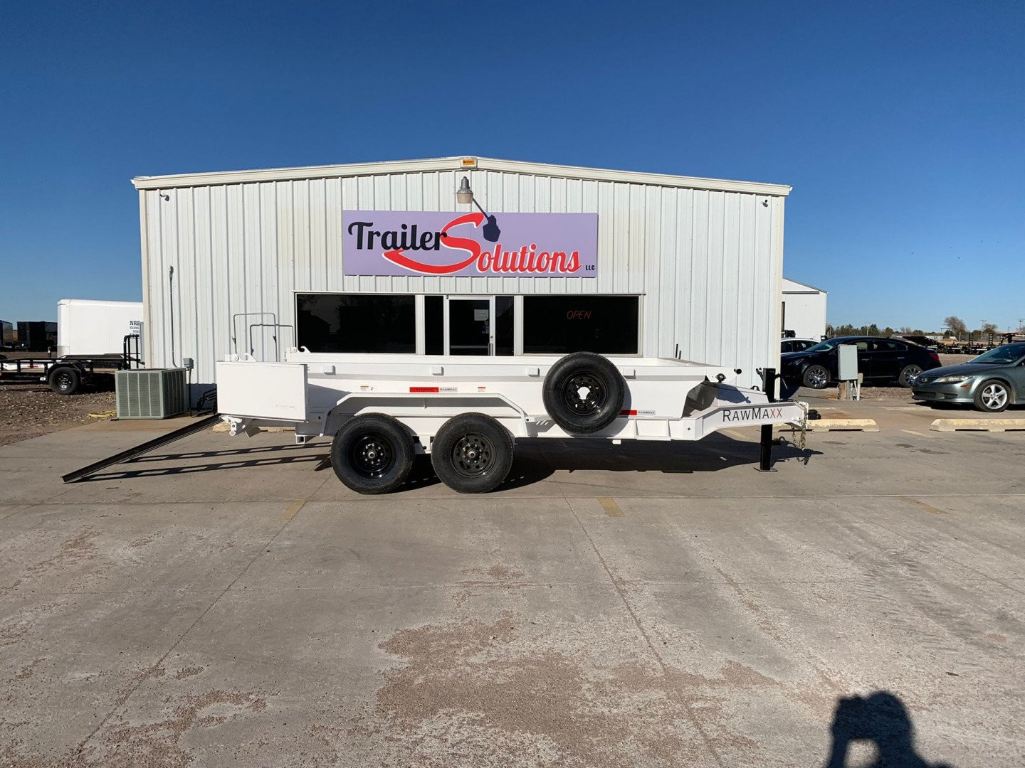 New 2025 RawMaxx GDX-14-27K Dump Trailer