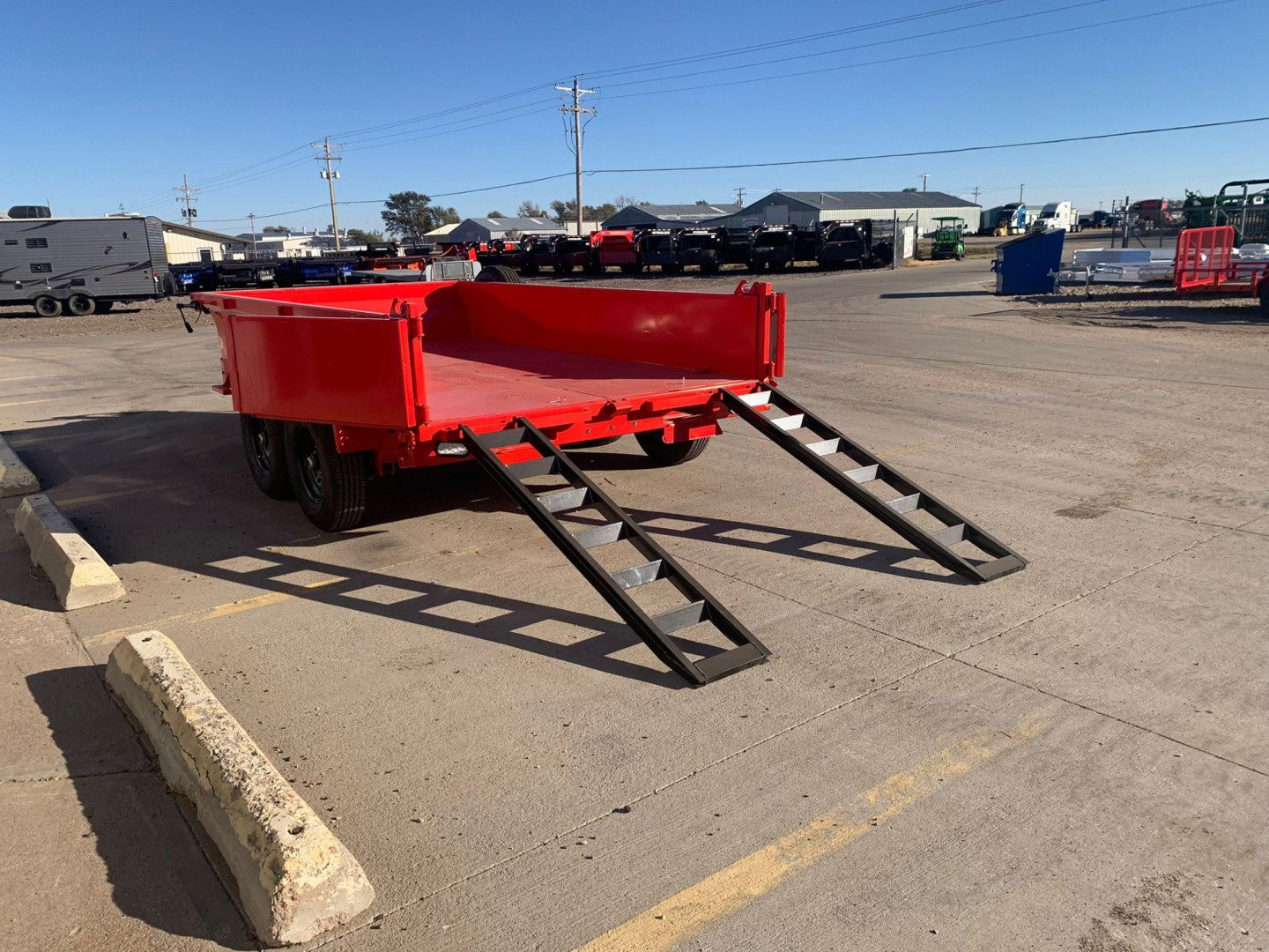 New 2024 RawMaxx GDX-12-27K Dump Trailer
