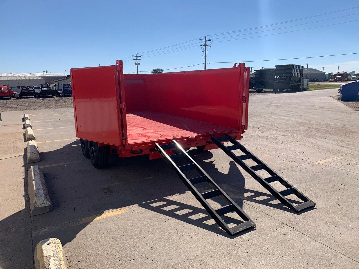New 2024 RawMaxx LPX Dump Trailer