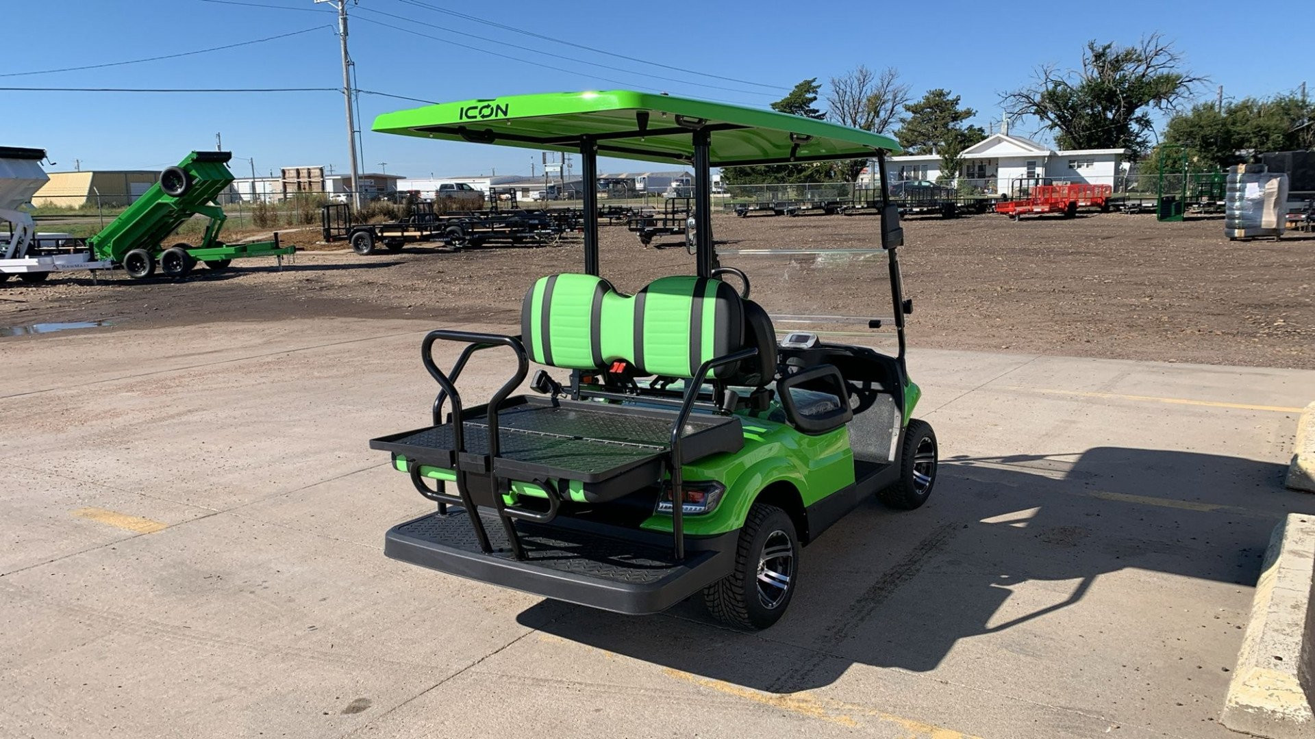 New 2023 Icon Trailers i40 Golf Cart