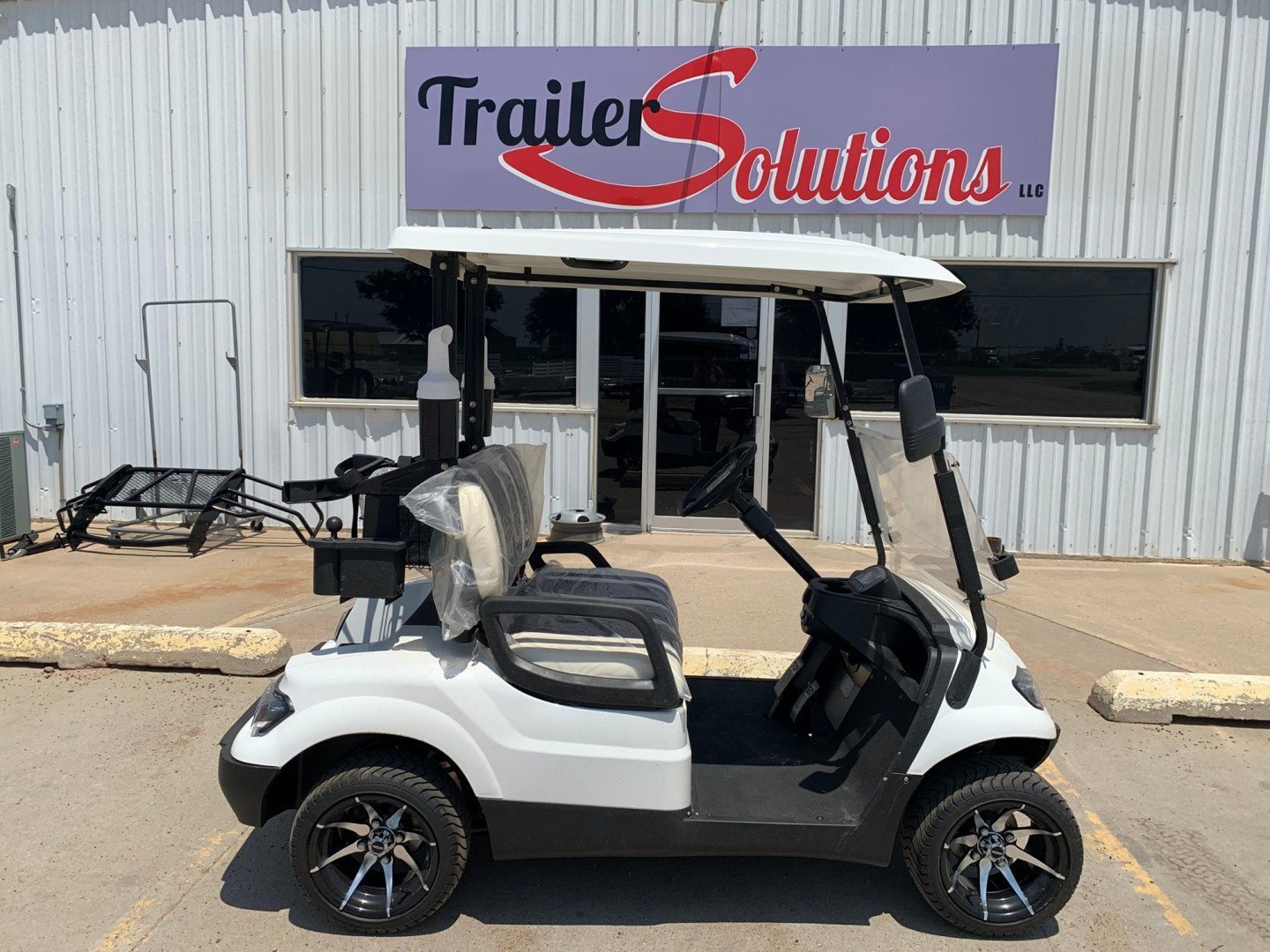 New 2023 Icon Trailers I20 Golf Cart