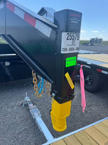 New 2026 BIG TEX TRAILERS 22GN 25+5 Flatbed Trailer