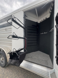 New 2026 Trails West SANTA FE w/ Comfort Pkg & Side Tack