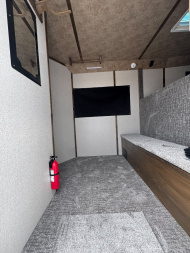 New 2026 Trails West SANTA FE w/ Comfort Pkg & Side Tack