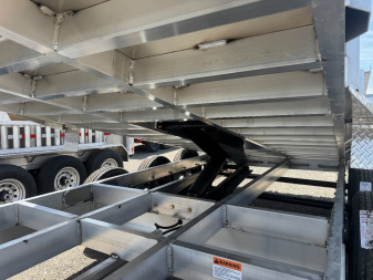 New 2026 Nordtek 16' TRIPLE AXLE Dump Trailer